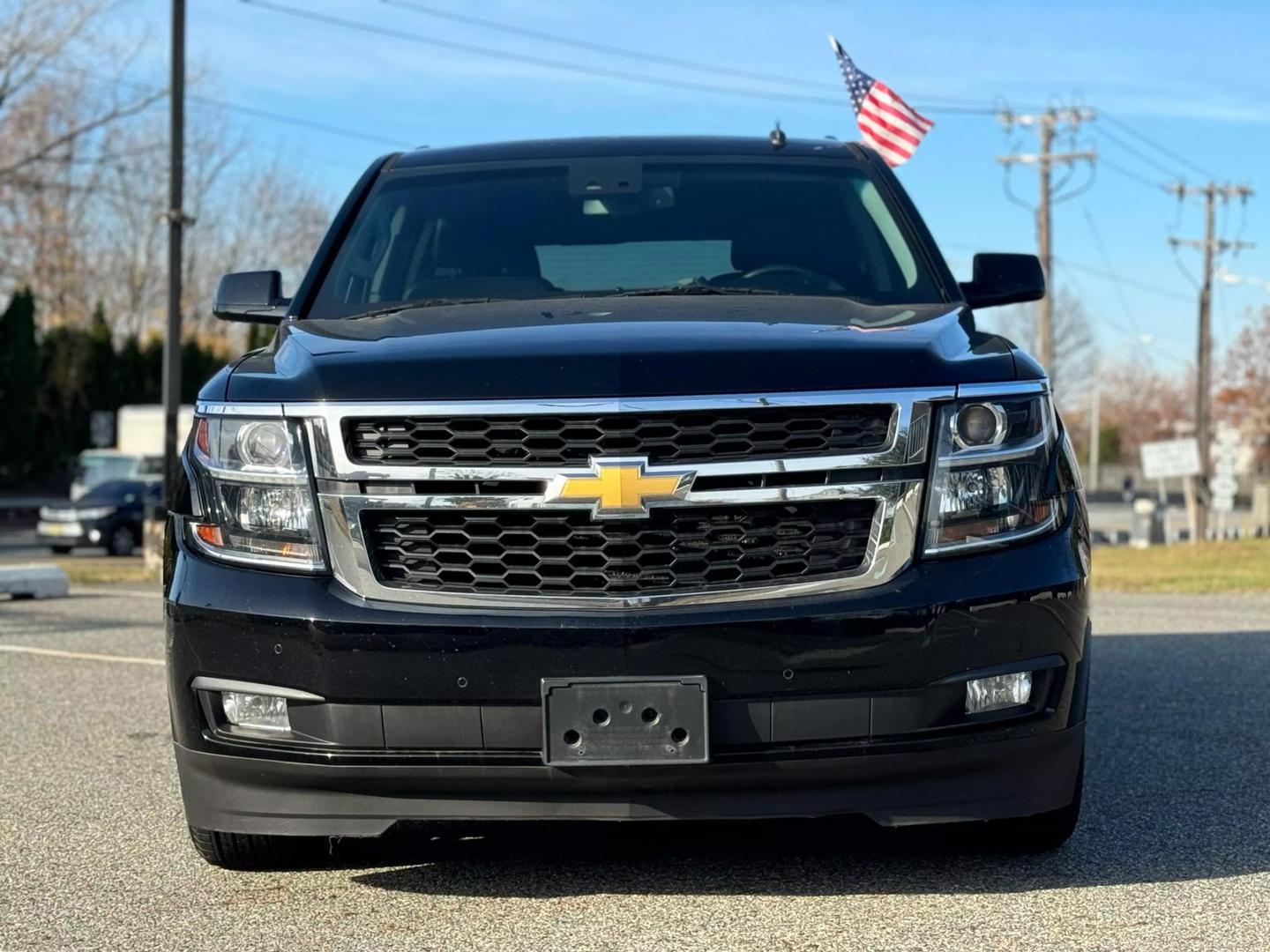 2015 Chevrolet Tahoe LT photo 2