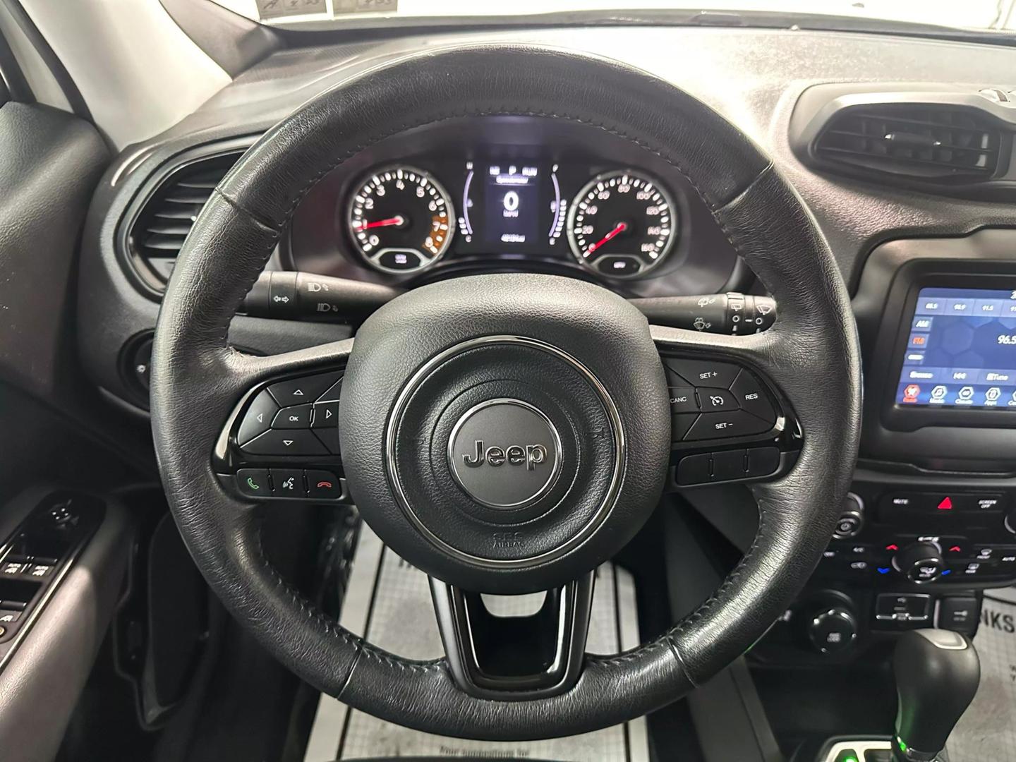 2020 Jeep Renegade Altitude photo 13