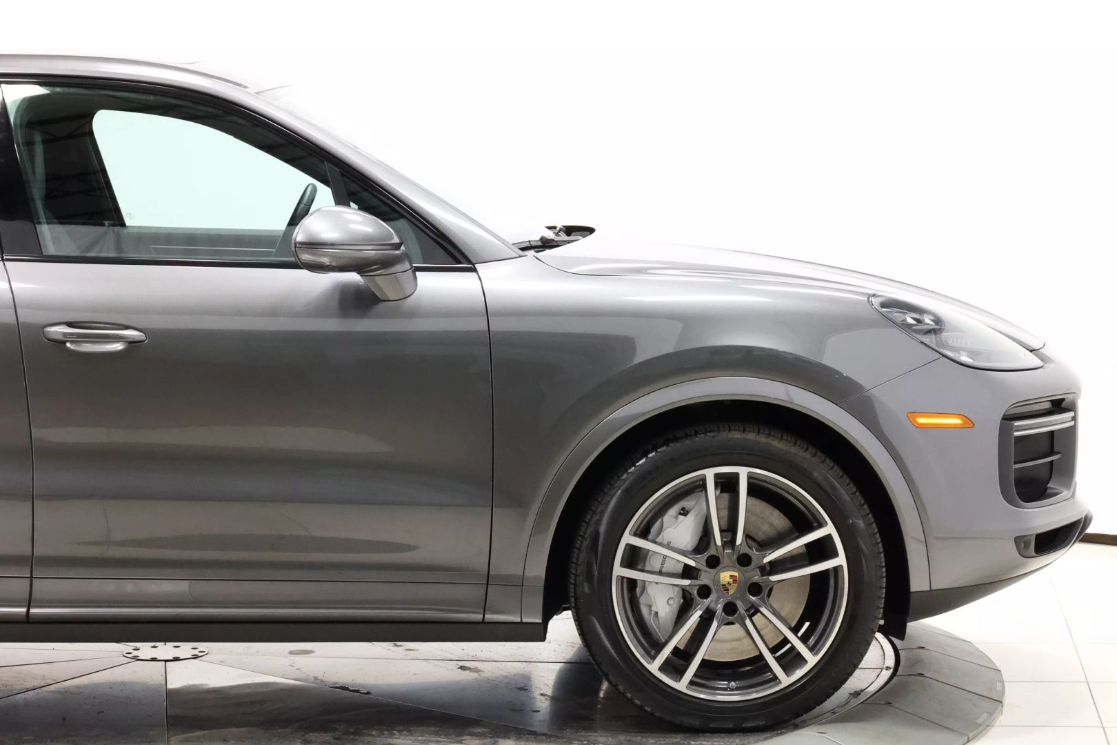 2020 Porsche Cayenne - Image 62