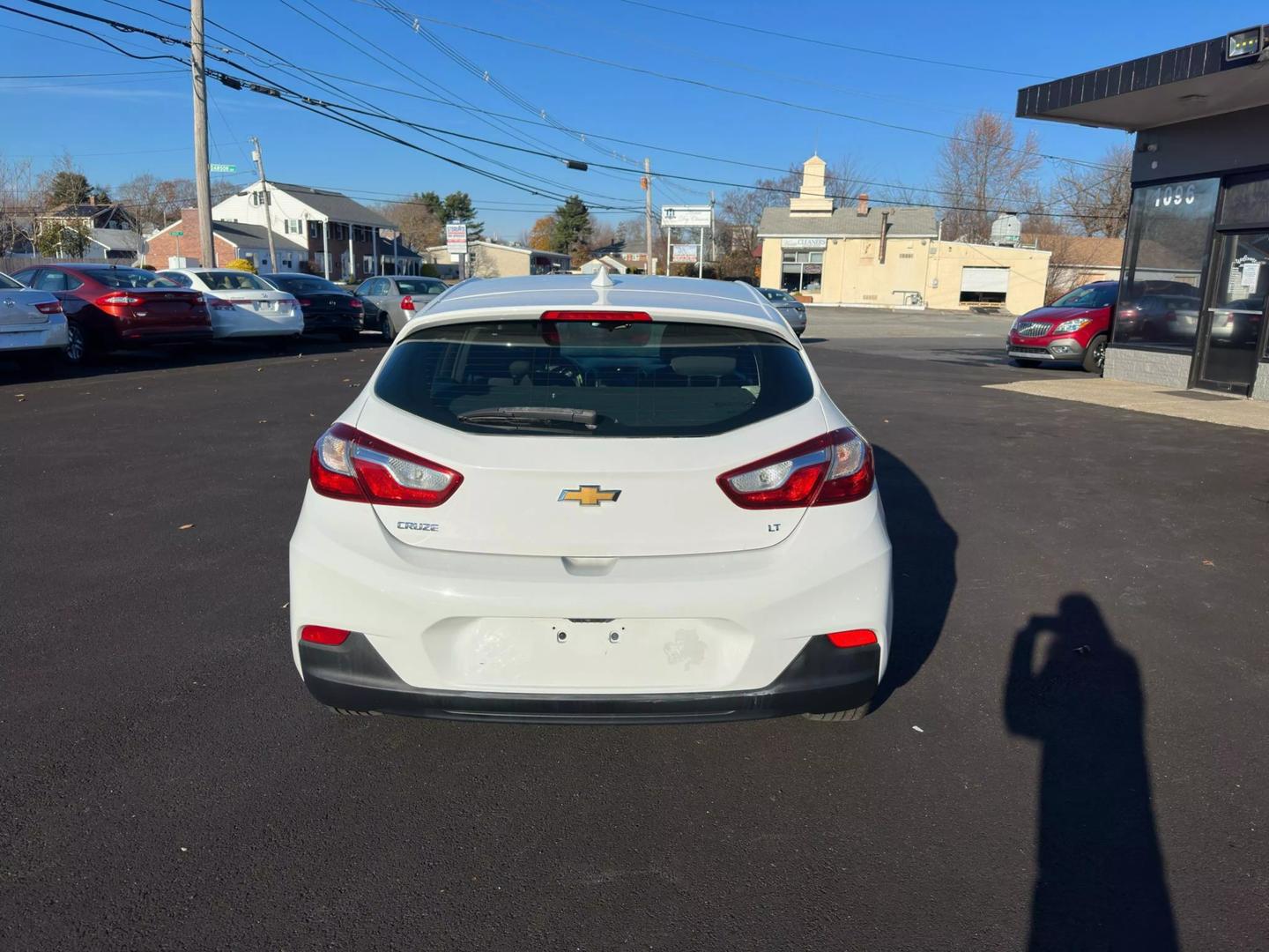 2018 Chevrolet Cruze LT photo 5