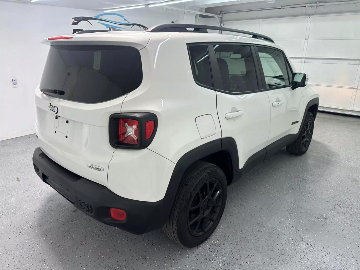 2020 Jeep Renegade Altitude photo 6