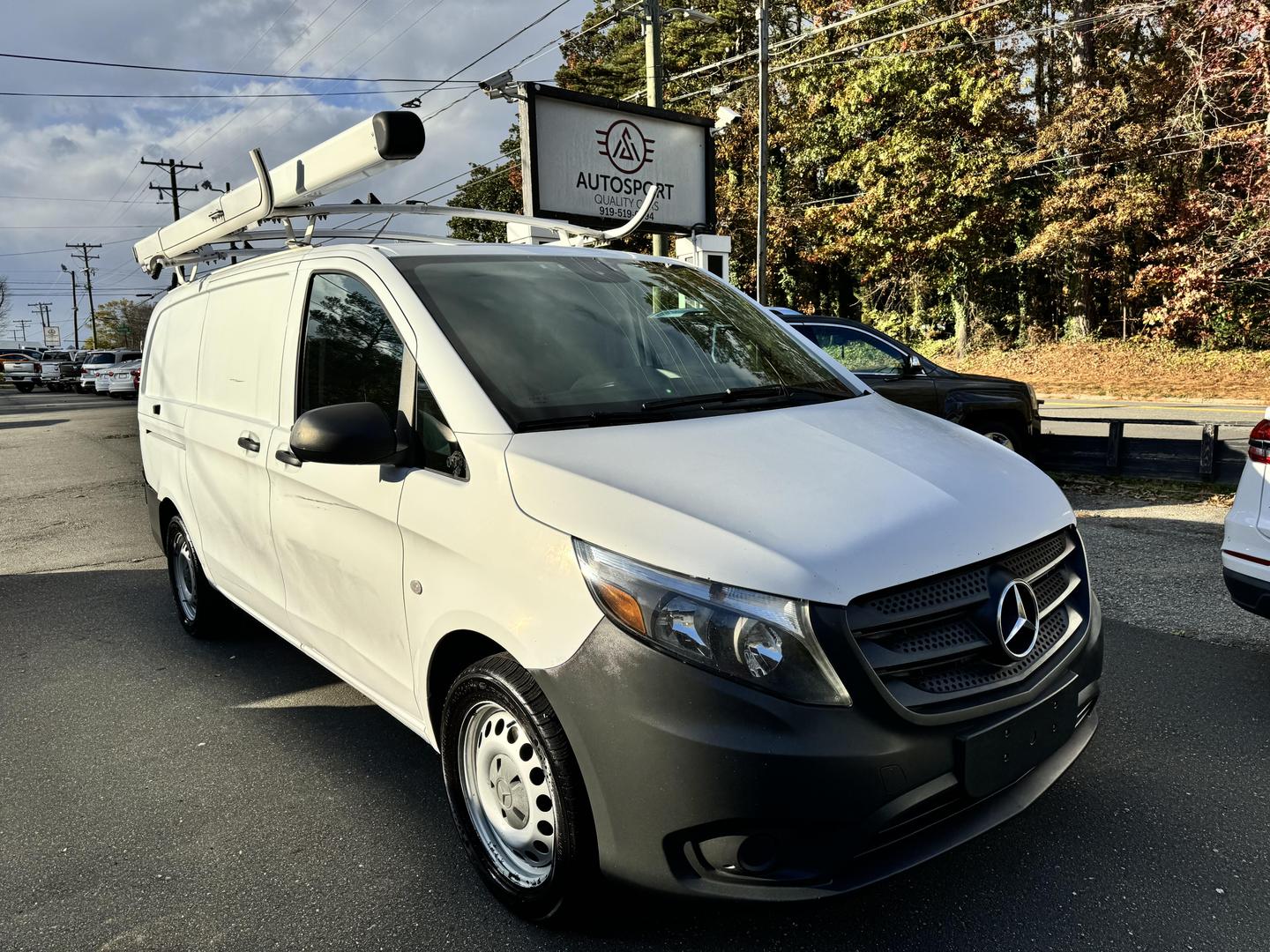 2019 Mercedes-Benz Metris Cargo Van Base photo 2