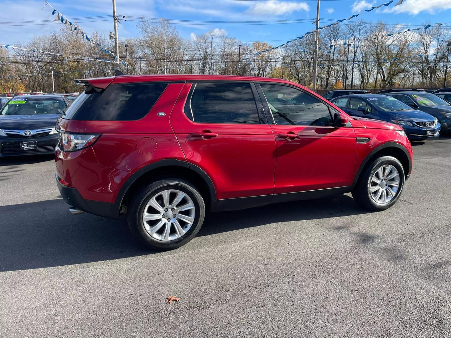 2016 Land Rover Discovery Sport SE photo 18