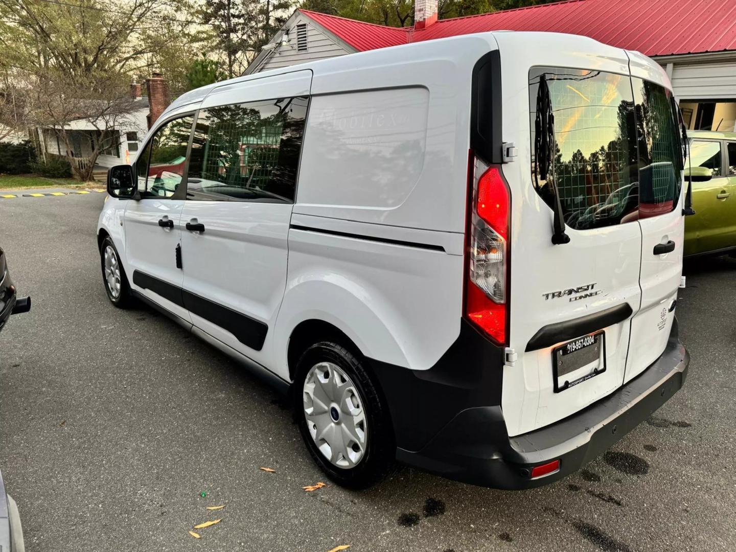 2015 Ford Transit Connect XL photo 4