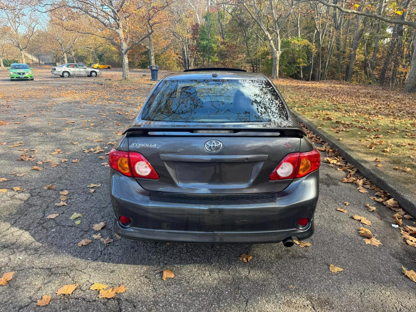 2010 Toyota Corolla S photo 6