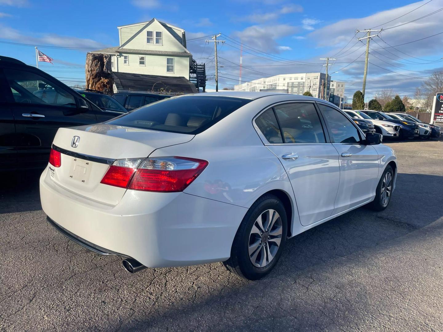 2015 Honda Accord LX photo 4