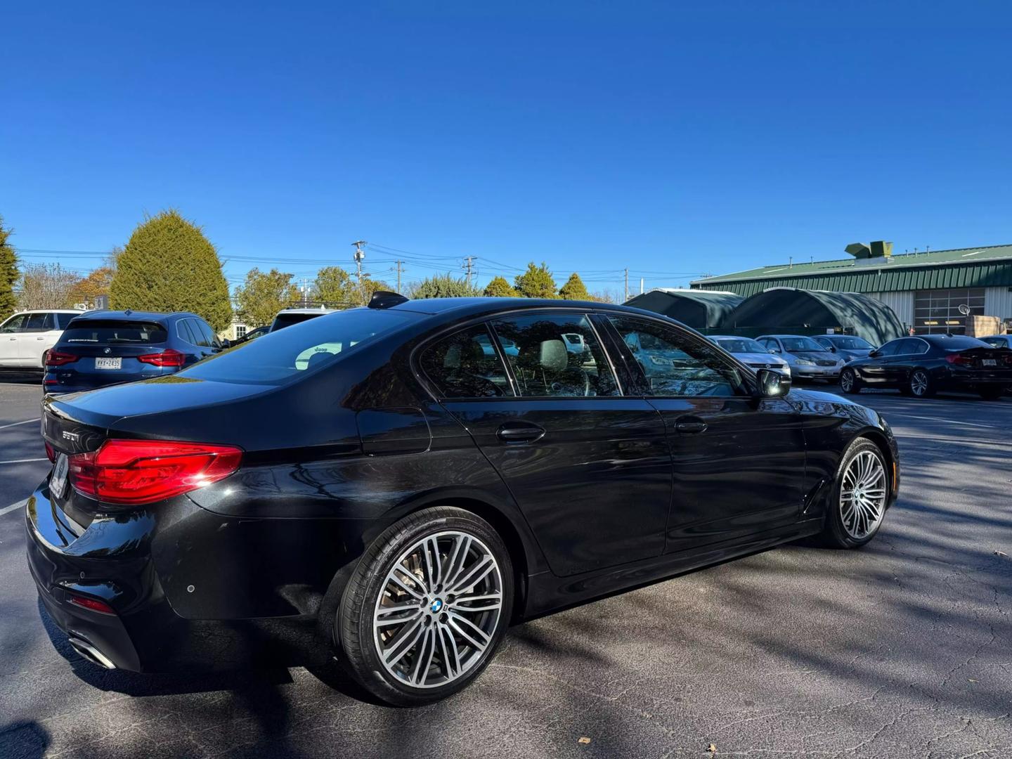 2019 BMW 5 Series 530i photo 5