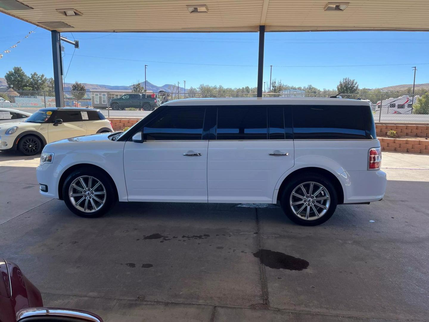 2019 Ford Flex Limited photo 2