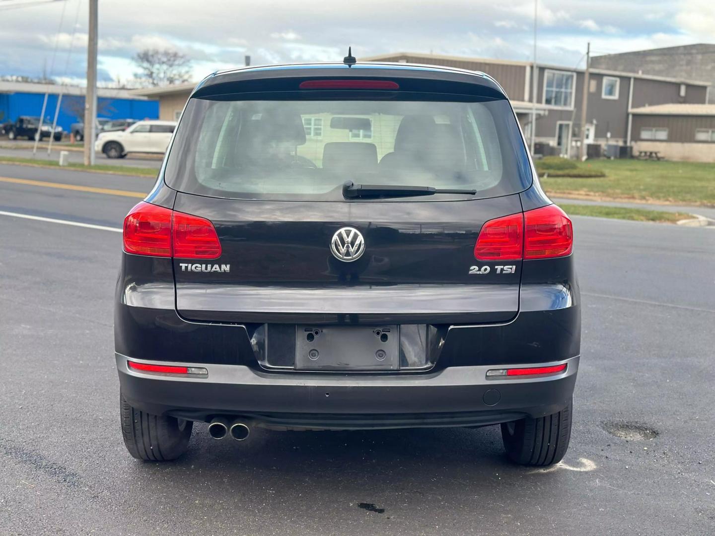 2014 Volkswagen Tiguan S photo 6