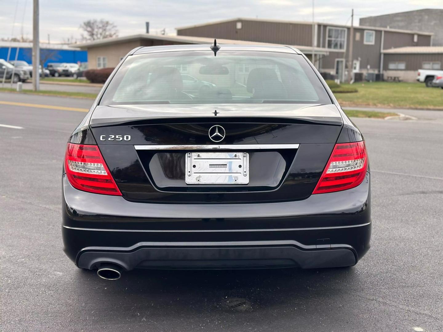 2014 Mercedes-Benz C-Class C250 Sport photo 6