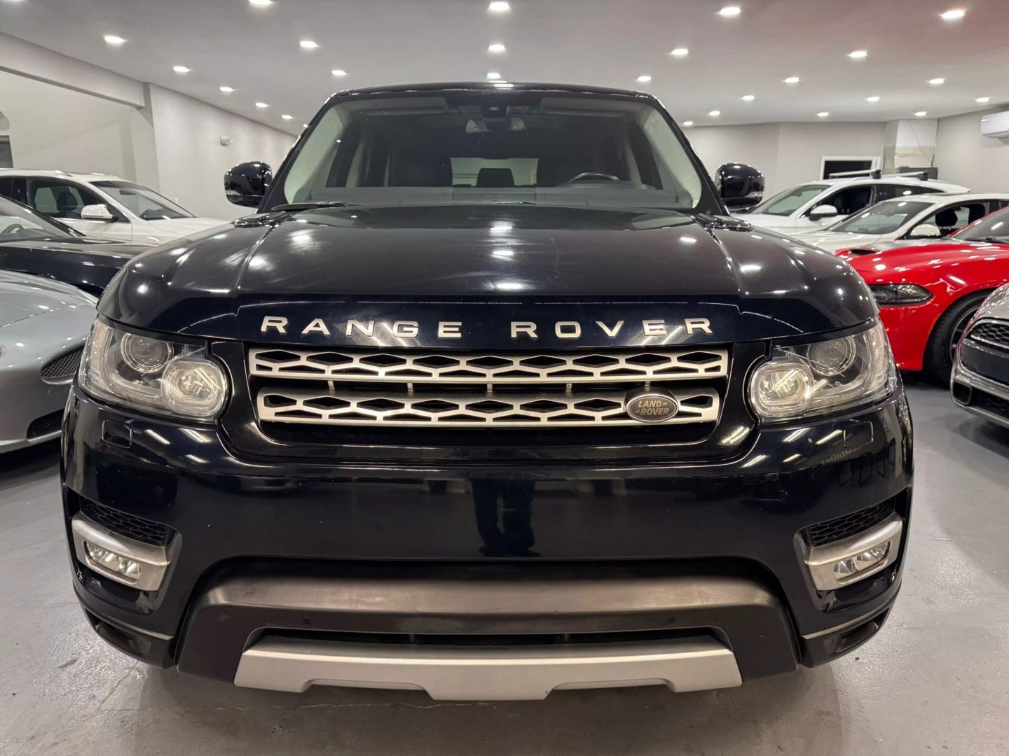 2014 Land Rover Range Rover Sport Hse Sport Utility 4d - Image 2