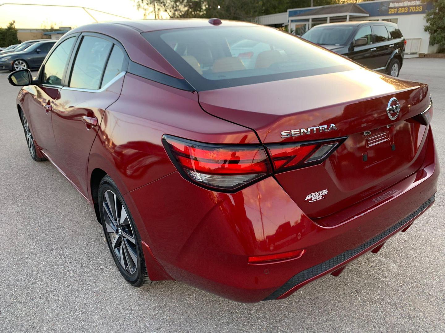 2020 Nissan Sentra SV photo 10