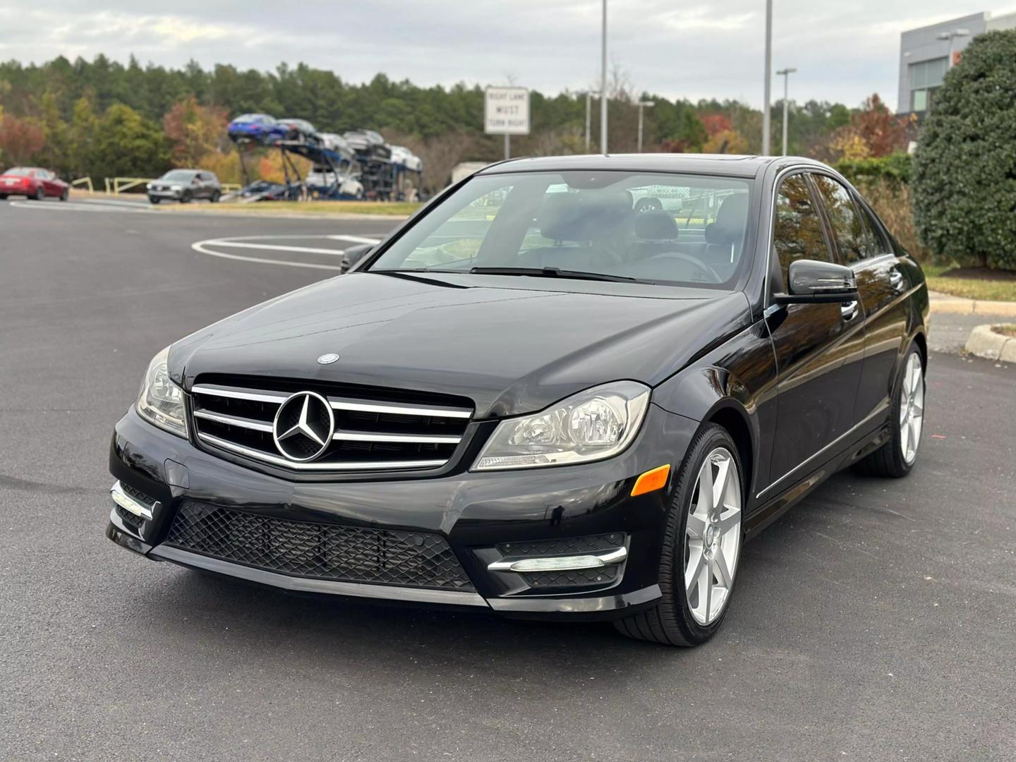 2014 Mercedes-Benz C-Class C250 Sport photo 11