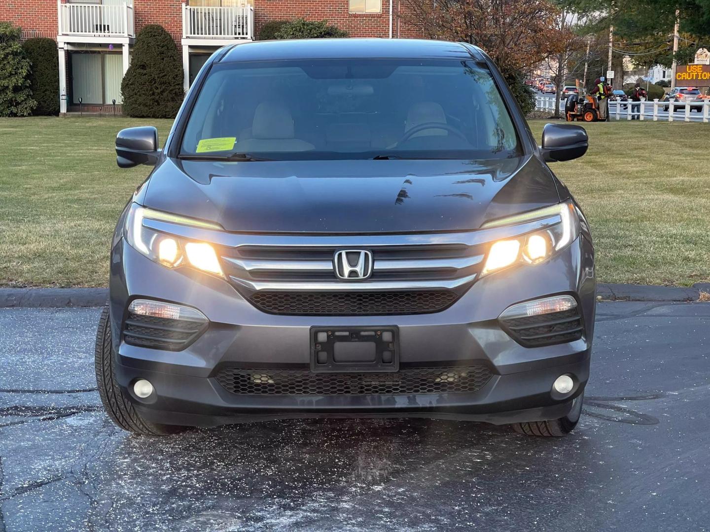 2017 Honda Pilot EX photo 2