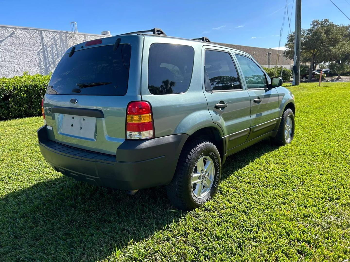 2006 Ford Escape XLS photo 6