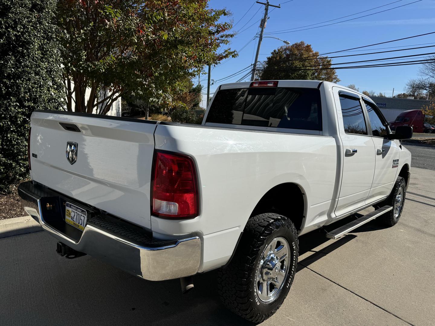 2016 RAM Ram 2500 Pickup SLT photo 3