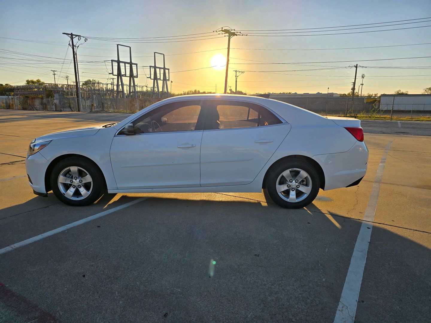 2015 Chevrolet Malibu - Image 4