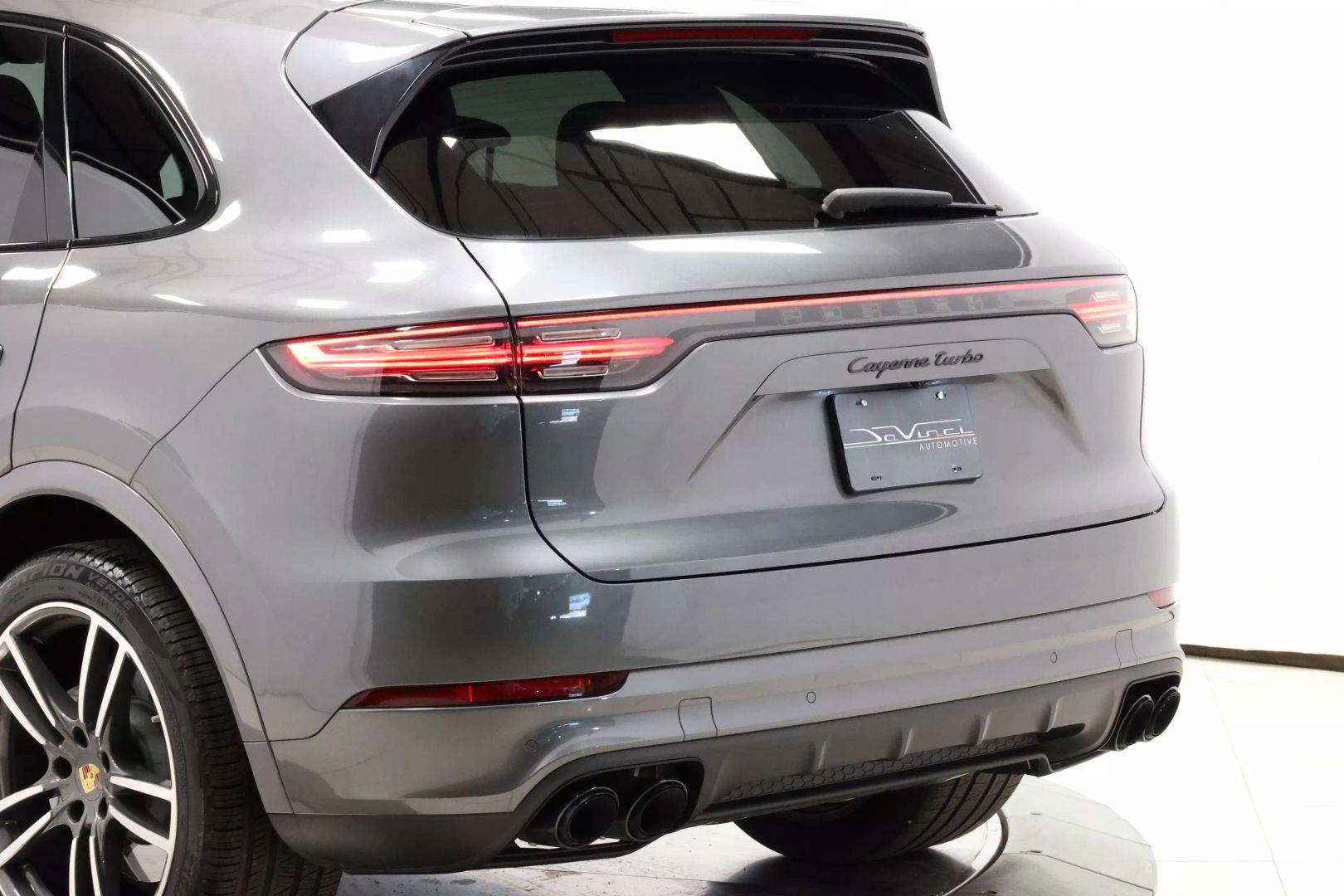 2020 Porsche Cayenne - Image 50