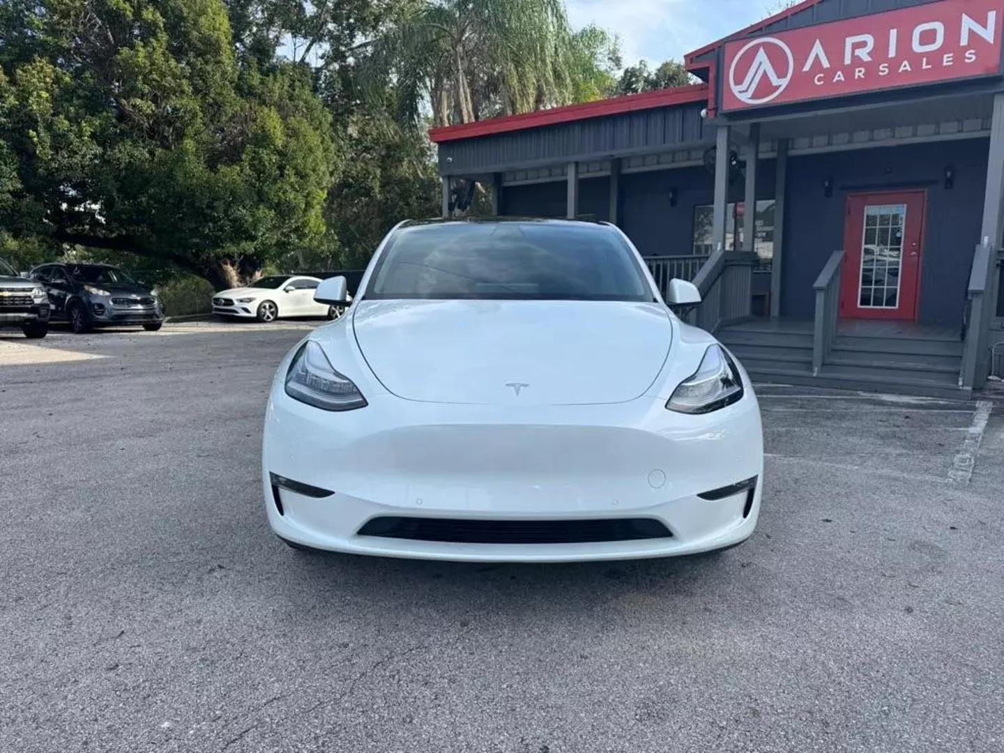 2022 Tesla Model Y Long Range photo 3