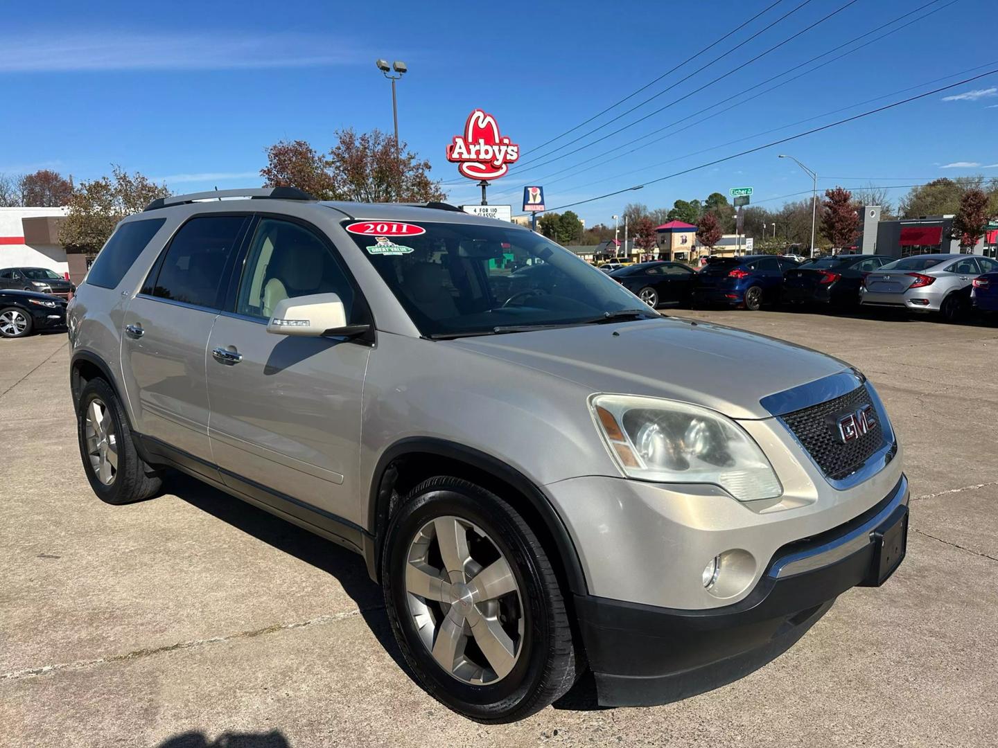 2011 GMC Acadia SLT1 photo 4