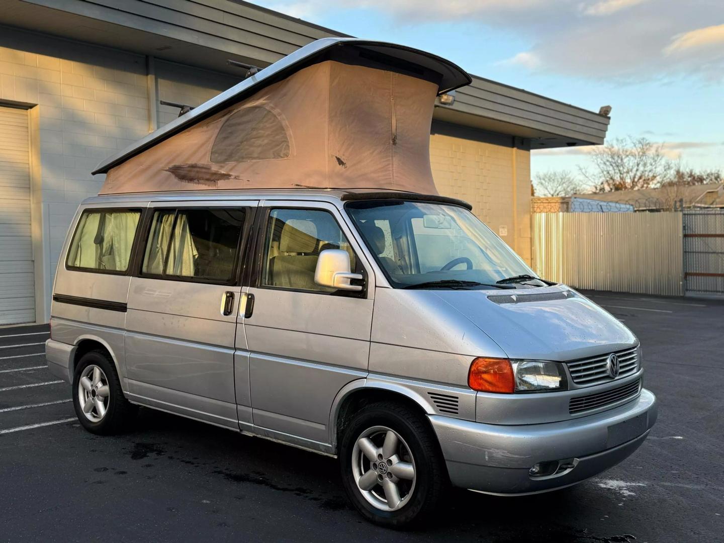 2003 Volkswagen Eurovan MV photo 3