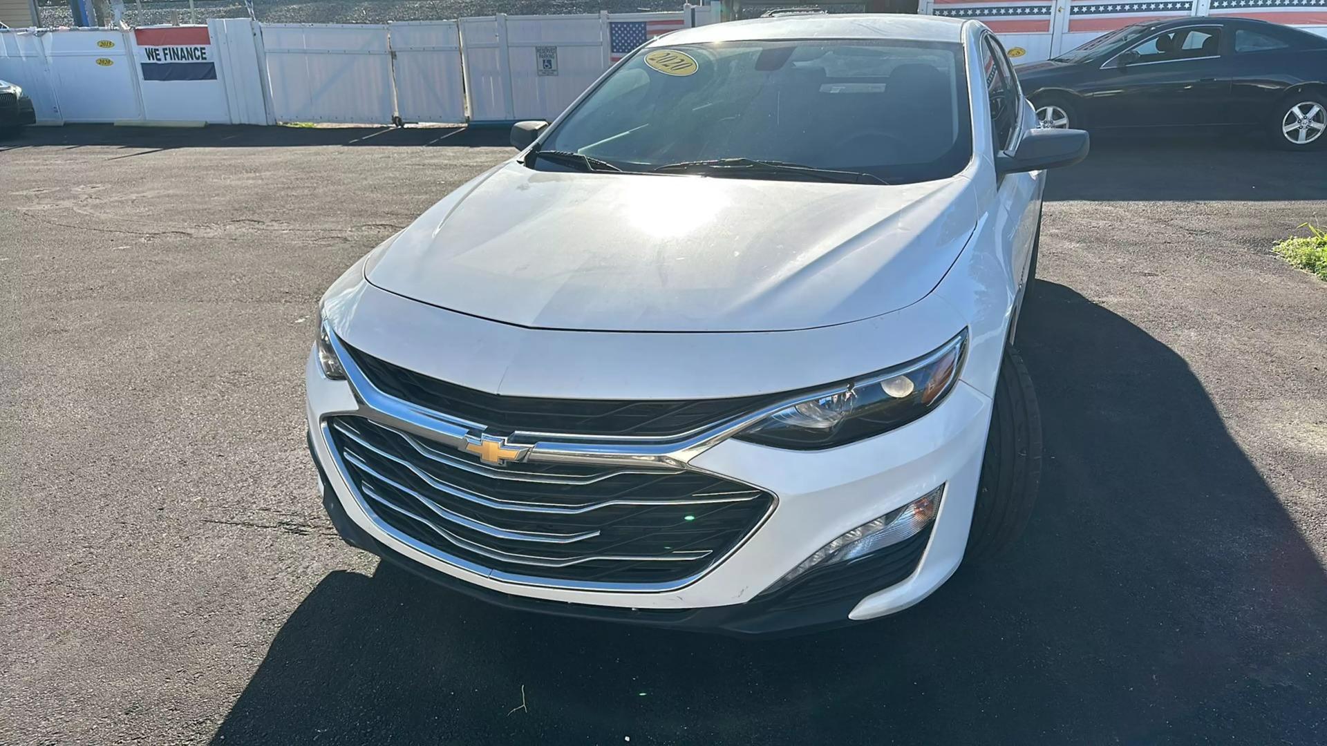 2020 Chevrolet Malibu 1LT photo 3