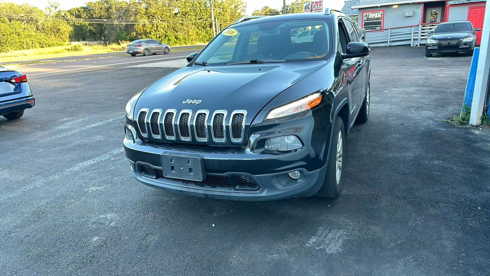 Jeep Cherokee's photo