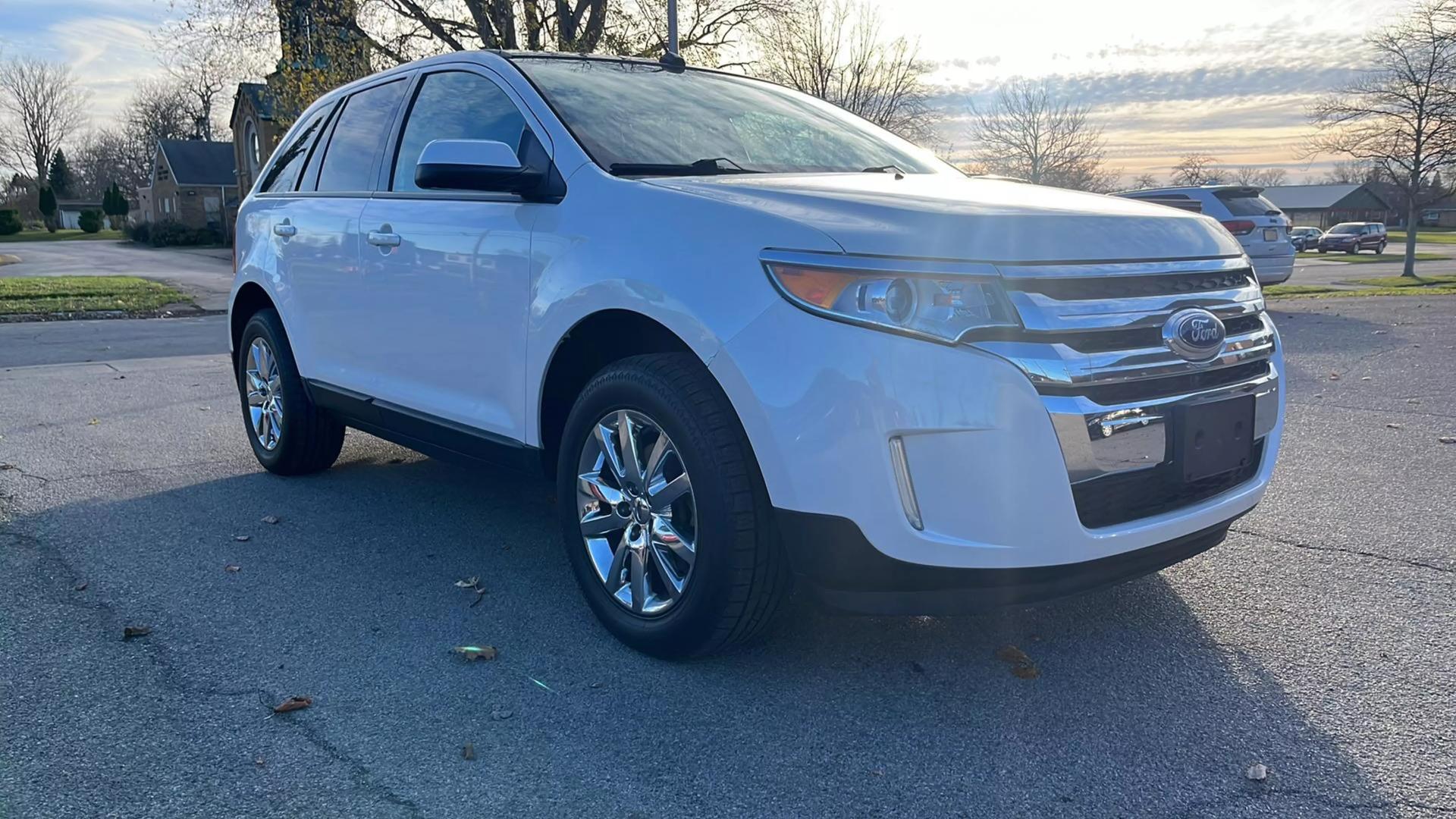 2014 Ford Edge SEL photo 11