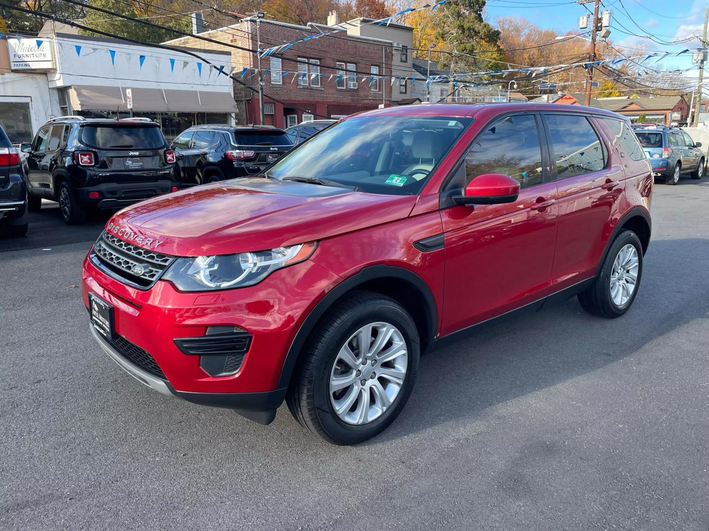 2016 Land Rover Discovery Sport SE photo 5