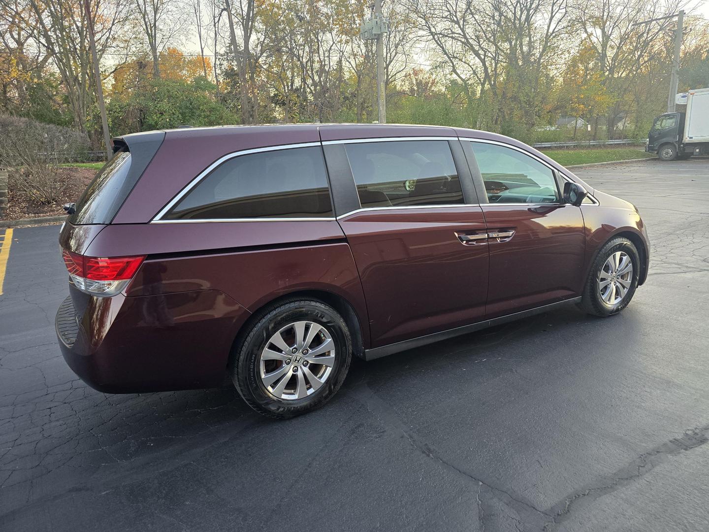 2014 Honda Odyssey EX-L photo 22