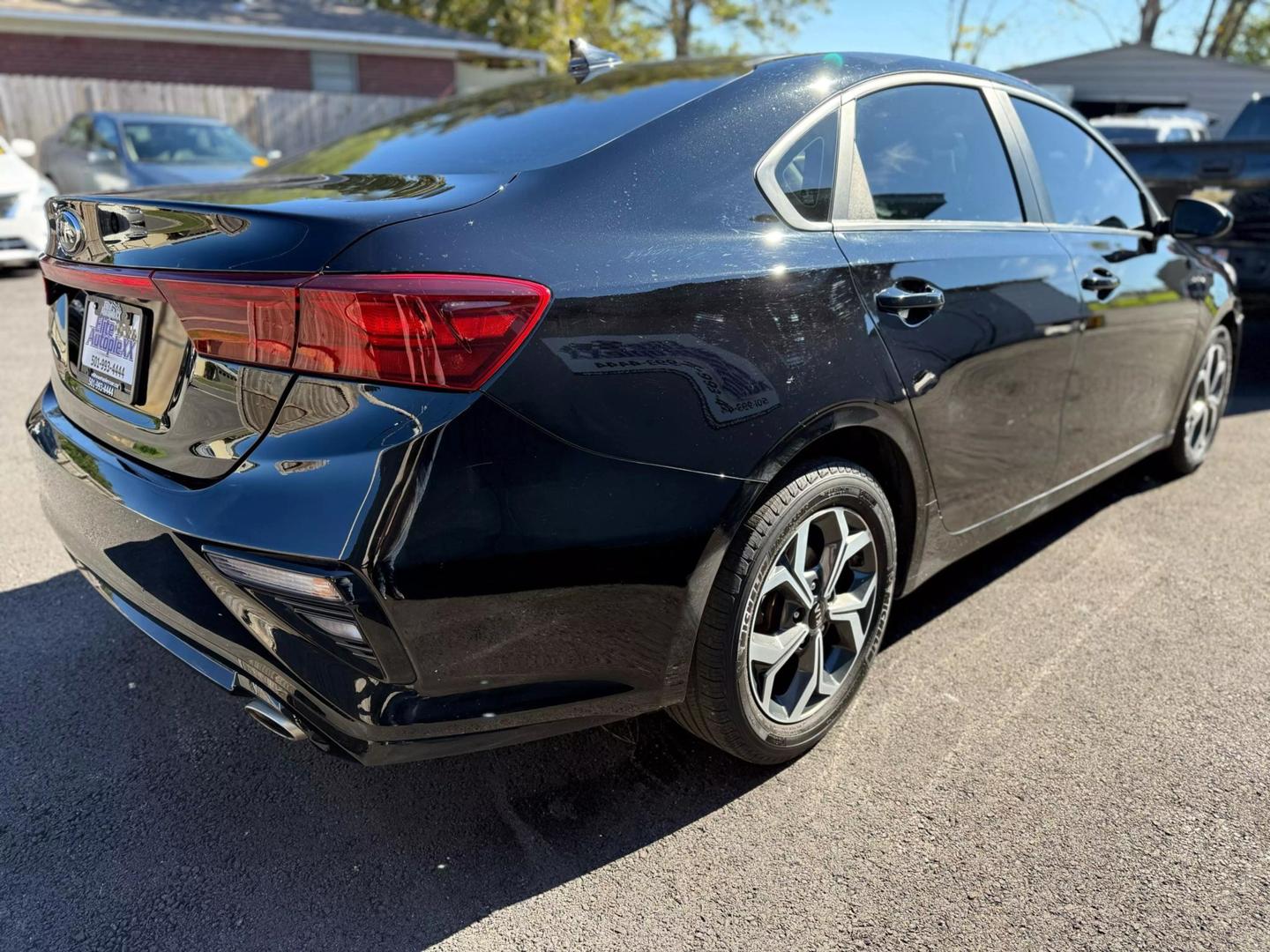 2021 Kia Forte LXS photo 3