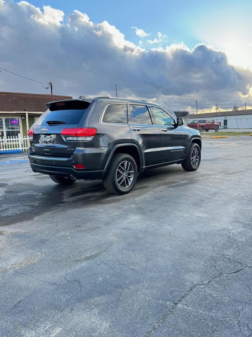 2018 Jeep Grand Cherokee Limited photo 4