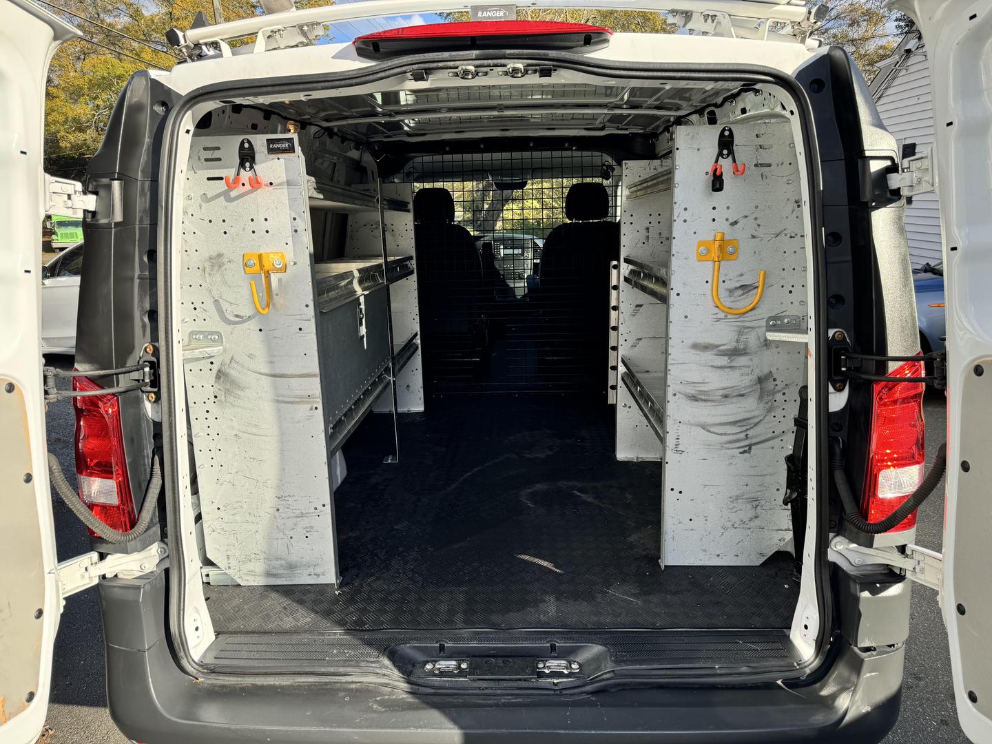 2019 Mercedes-Benz Metris Cargo Van Base photo 13