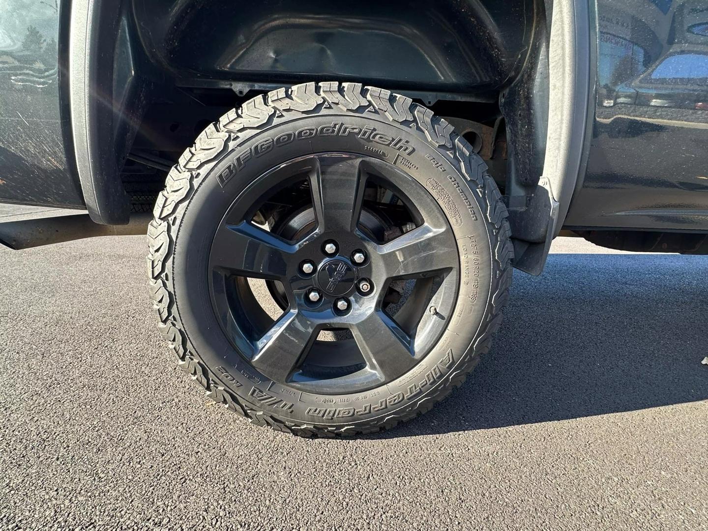 2018 GMC Sierra 1500 Base photo 19