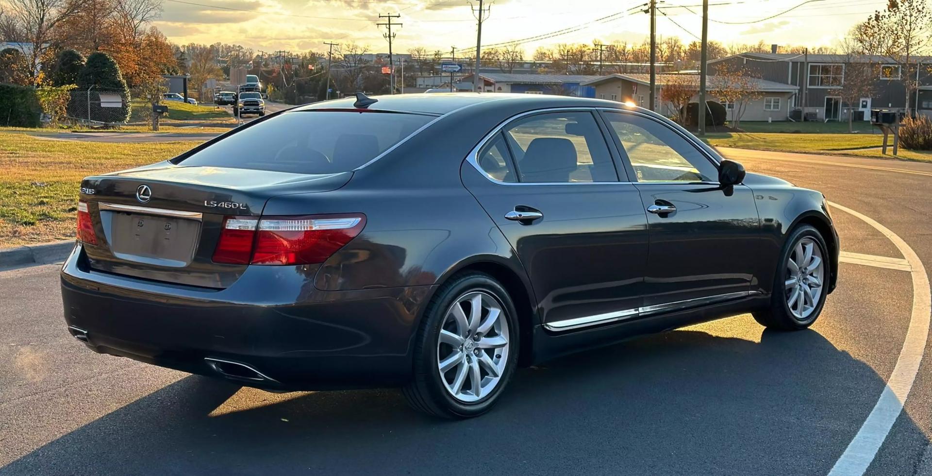 2008 Lexus LS L photo 4