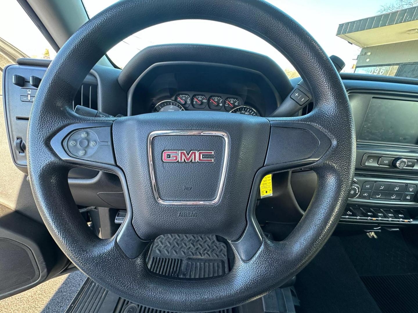 2018 GMC Sierra 1500 Base photo 17