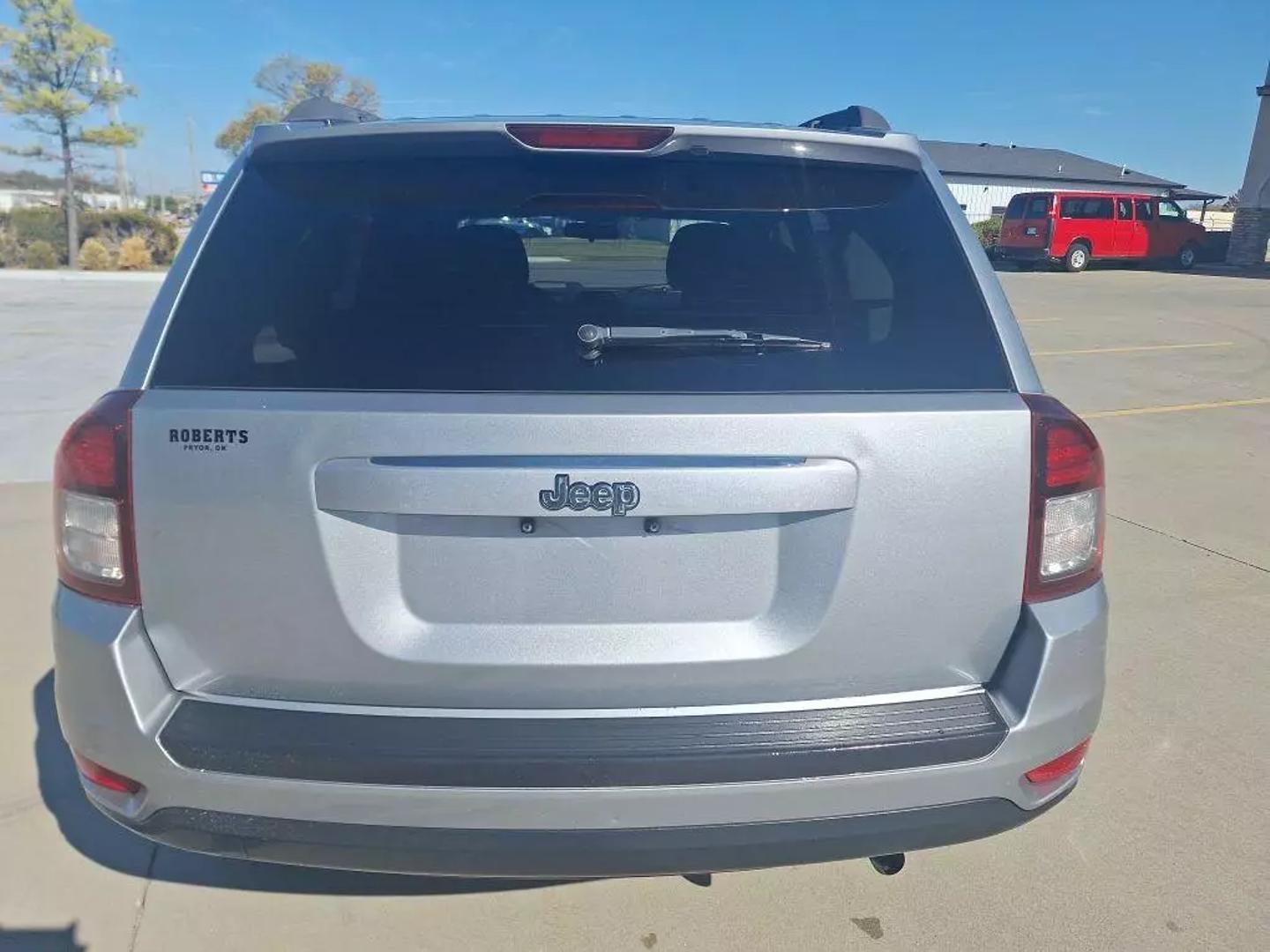 2014 Jeep Compass Sport photo 5