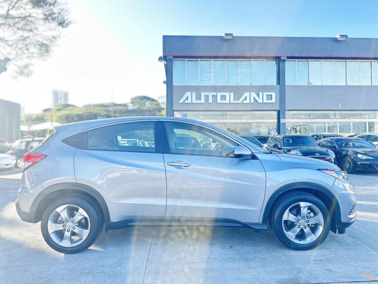 2022 Honda HR-V LX photo 5