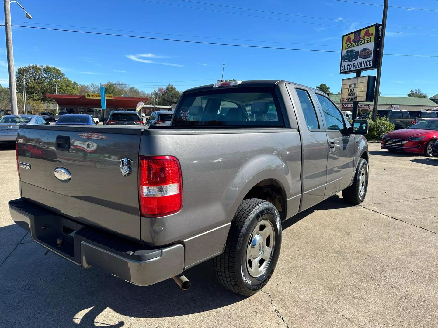 2007 Ford F-150 XLT photo 9