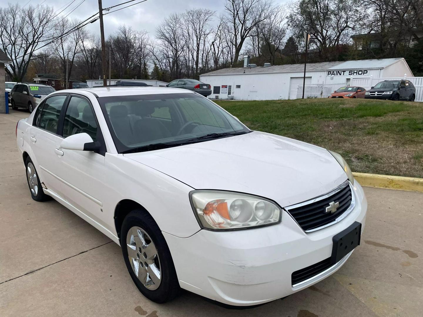 2008 Chevrolet Malibu Classic LT photo 6