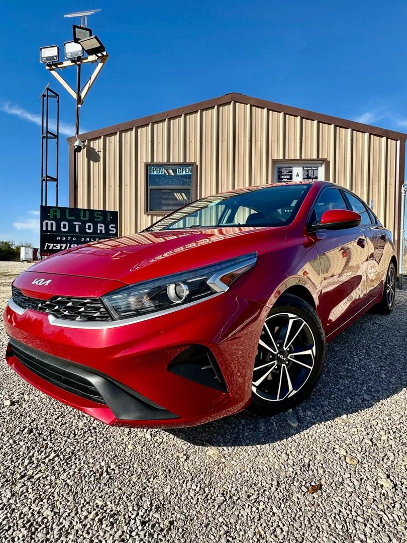 2022 Kia FORTE LXS photo 4