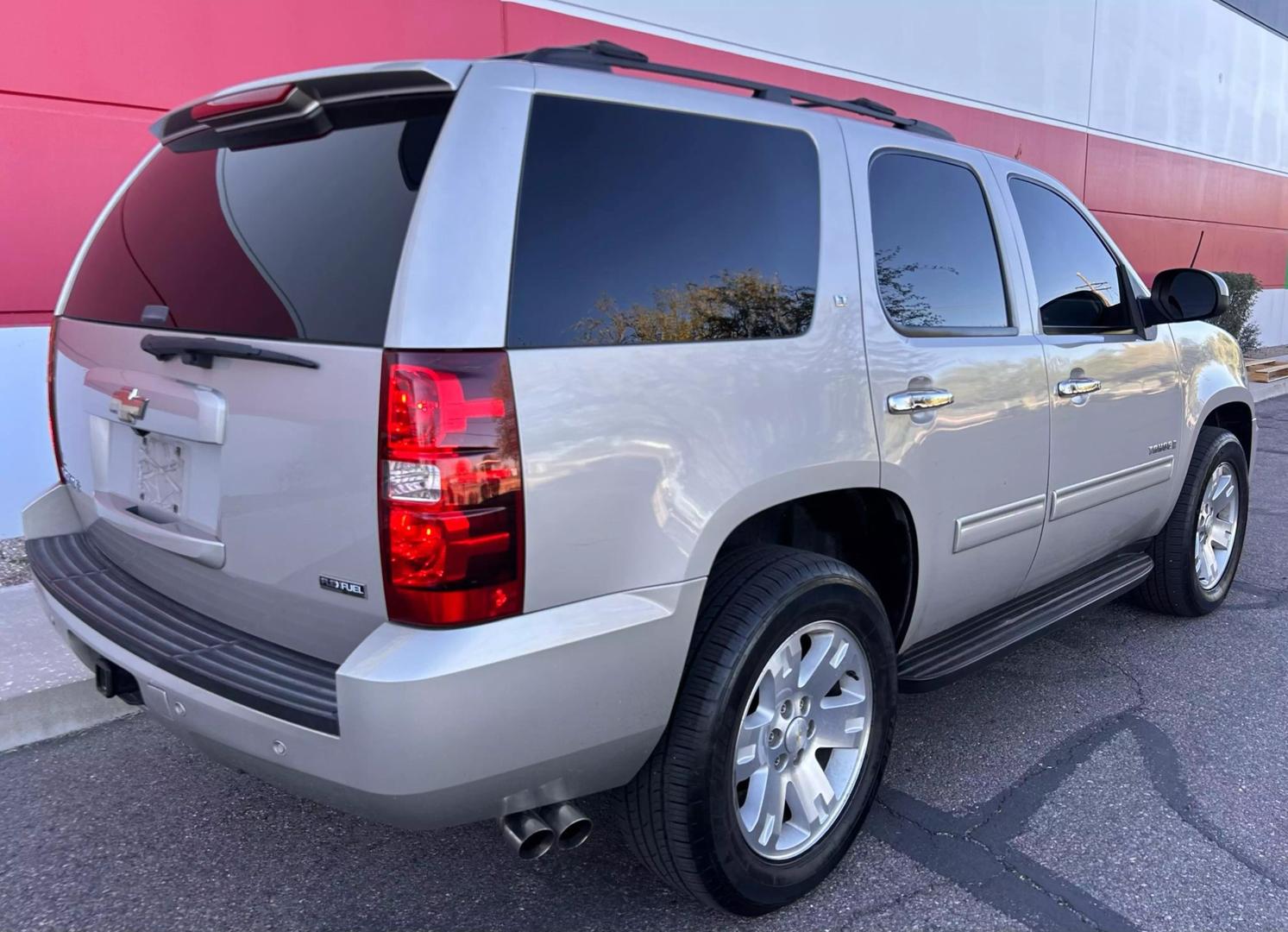 2009 Chevrolet Tahoe null photo 8