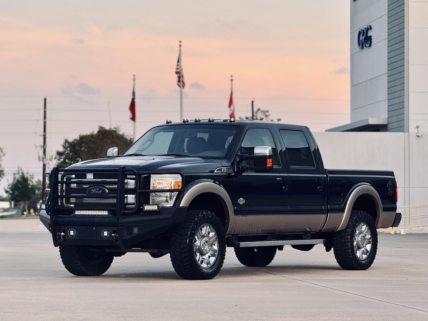 2014 Ford F-250 Super Duty King Ranch photo 2