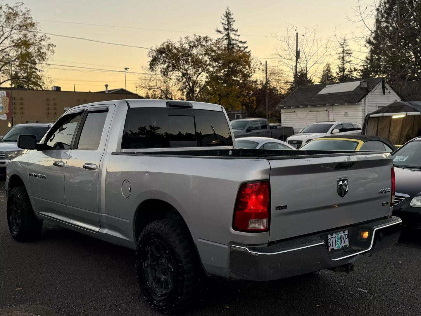 2011 RAM Ram 1500 Pickup SLT photo 7