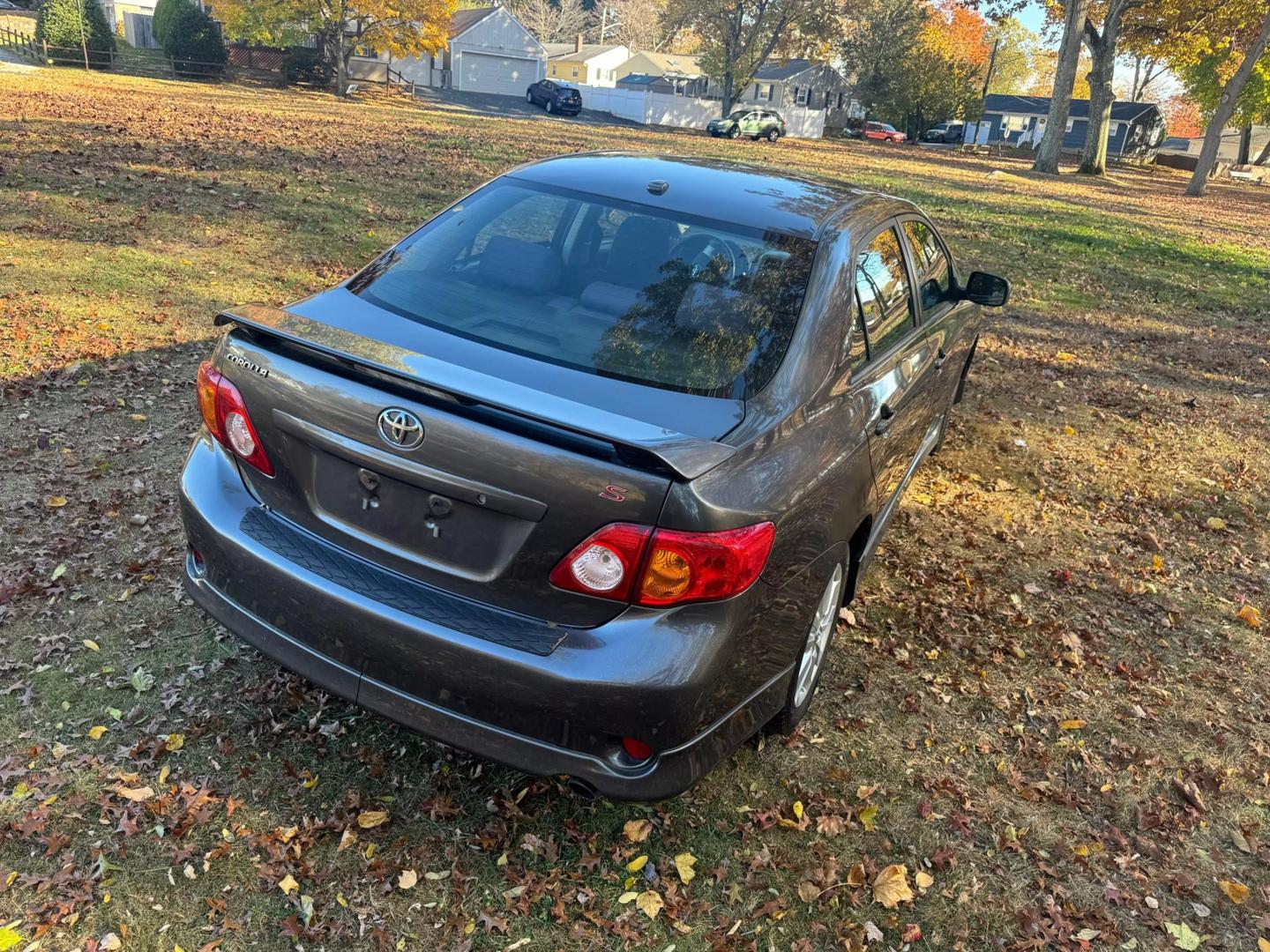 2010 Toyota Corolla S photo 8