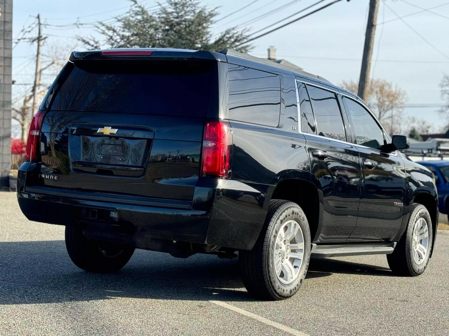 2015 Chevrolet Tahoe LT photo 4