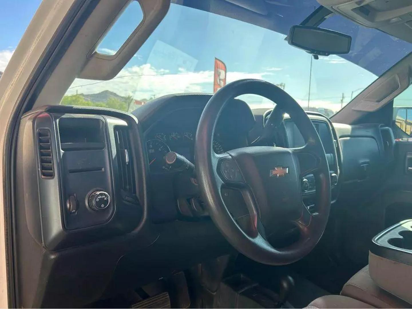 2018 Chevrolet Silverado 2500HD Work Truck photo 6