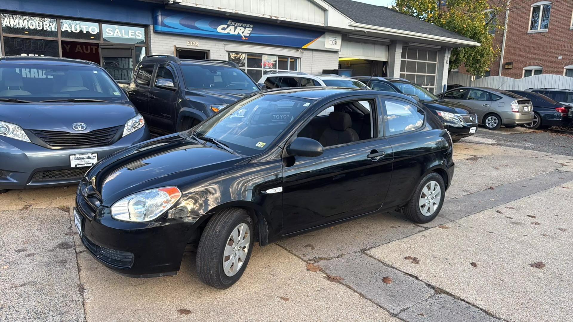 2008 Hyundai Accent GS photo 8