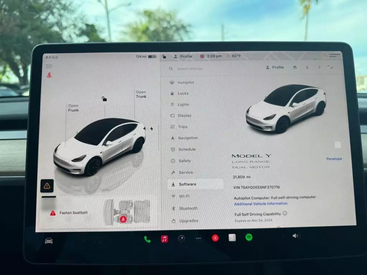 2022 Tesla Model Y Long Range photo 20