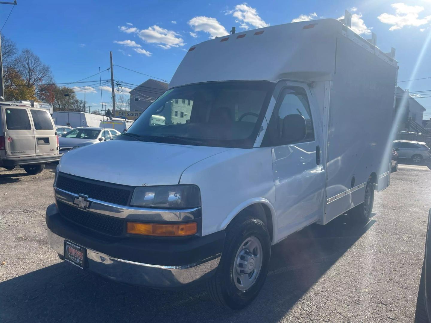 2007 Chevrolet Express G3500 null photo 5